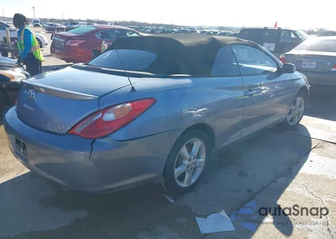 2004 Toyota Camry Solara Sle z USA, uszkodzony, nr VIN 4T1FA38P54U028218